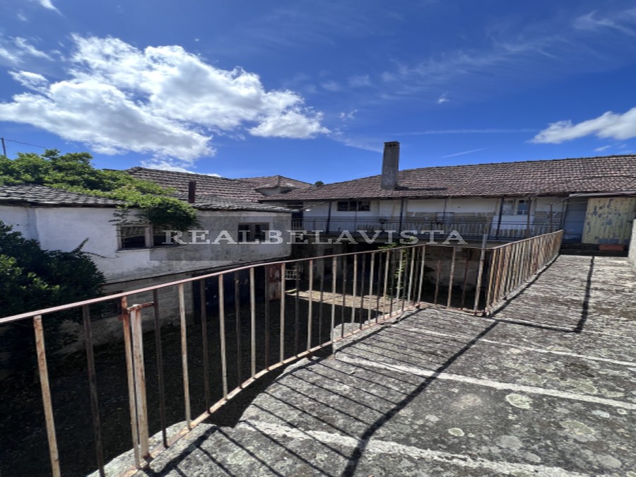Moradia em Pedra – Justes, Vila Real
