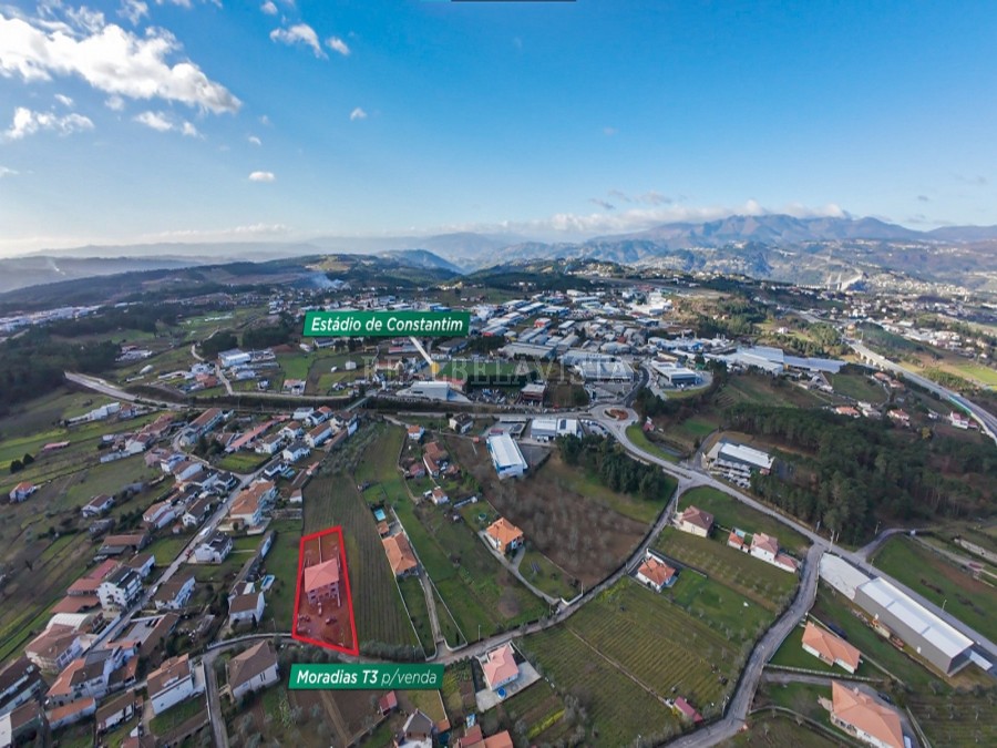 Moradia Geminada T3 Moderna em Regime de exclusividade, com Terraço e Zona de Lazer ✨